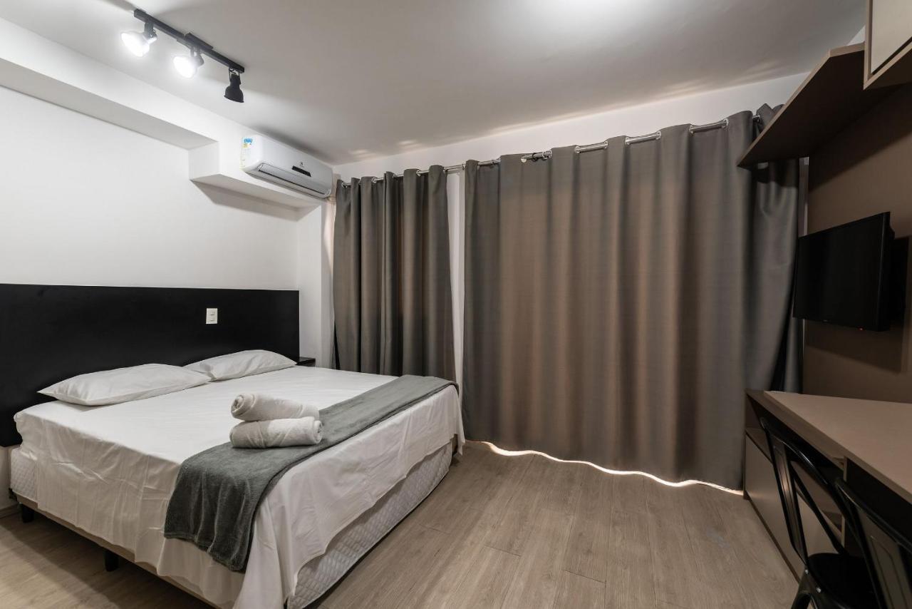 Ia5 Studio Pratico E Aconchegante Em Moema 圣保罗 外观 照片